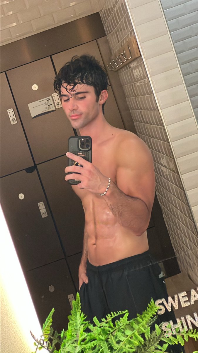 hot yoga Sunday 🤌