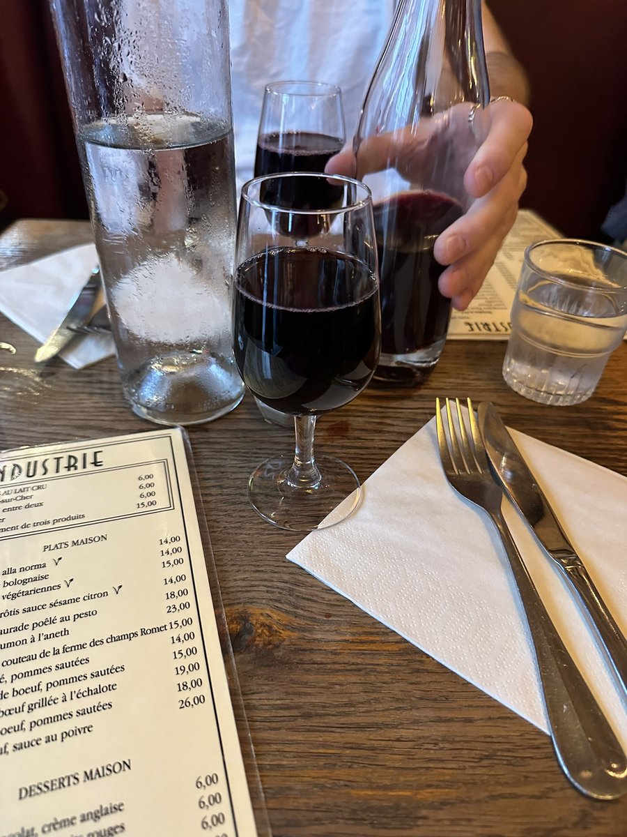 MichaelB_32's tweet photo. @DannyGreive @MilanosTweets This is beautiful! I too enjoyed a nice house red last night https://t.co/kLy3EhjBBe