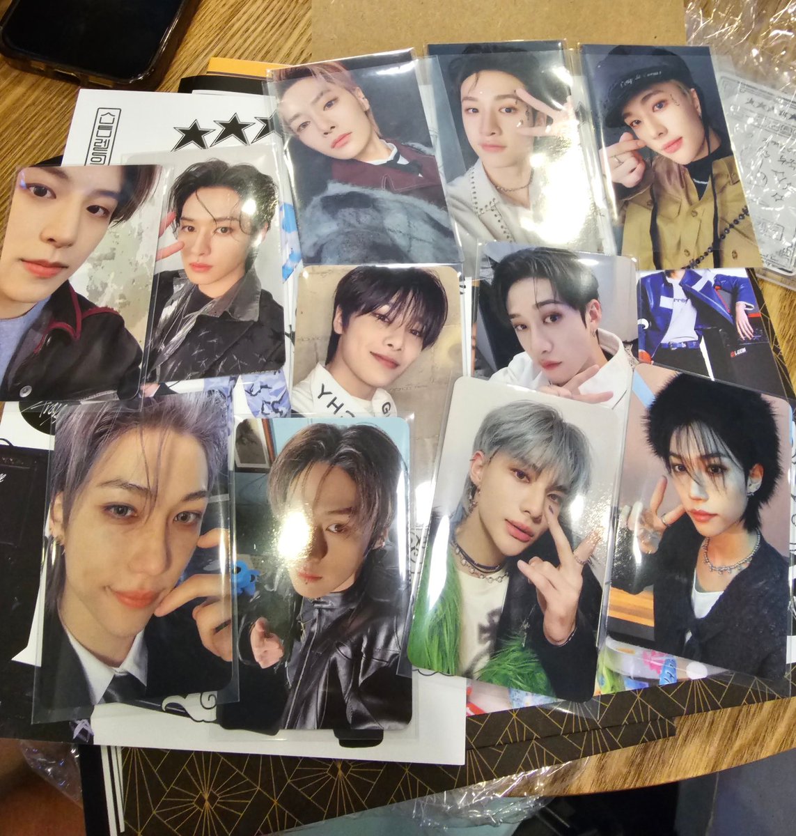 g7skznpcjjai's tweet photo. Was finally able to join a Changbin CSE in Cebu and, to top it off, helped organize it with antes and angkol. To more CSE and budols π€£
#NinongChangbinpaheadlock #HappyStayDay #PL4NETSKZ #PLANET5KZ https://t.co/Jlw5uHzXIi