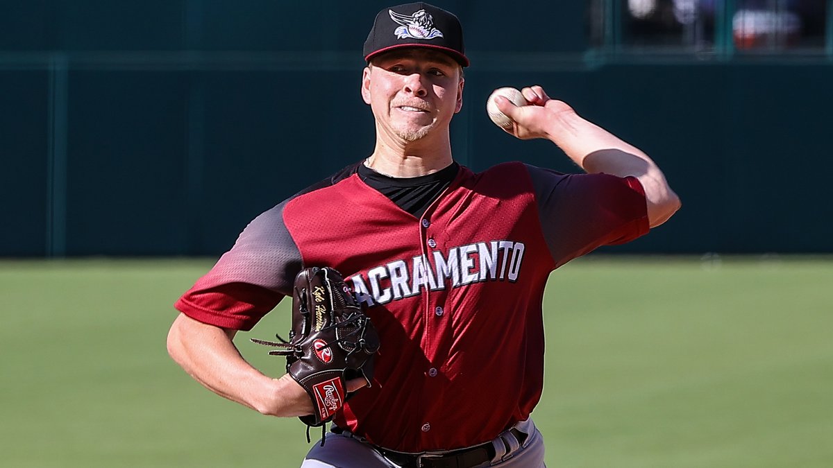 Kyle Harrison, MLB's top-ranked LHP prospect, will reportedly make his big league debut in a start for the #SFGiants on Tuesday. Complete scouting report, bio, news, video and more on San Francisco's No. 1 prospect: atmlb.com/3YKCjyU