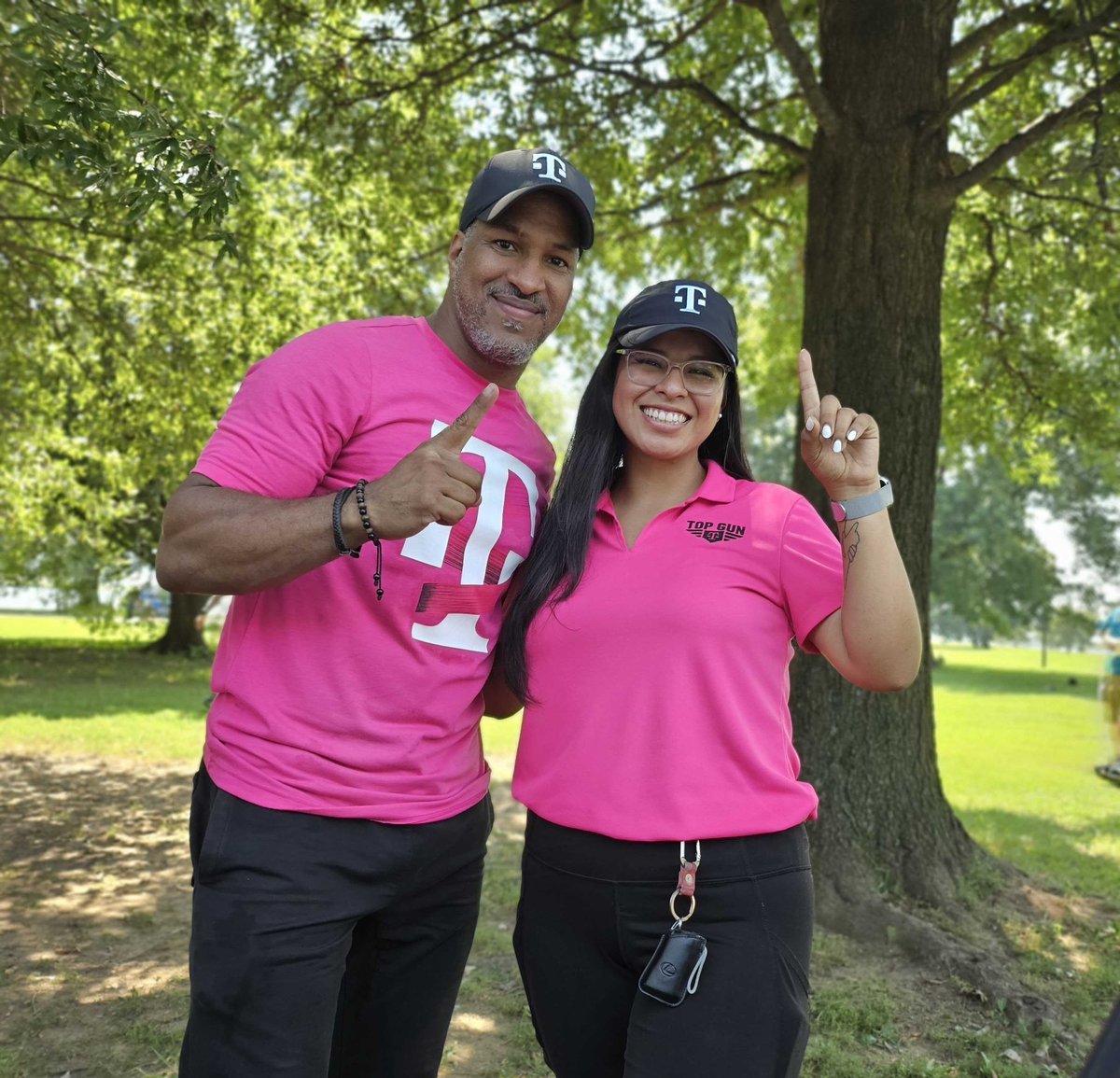 camm231's tweet image. #back2school DE&amp;amp;I event was so much fun and a success!! The Magenta family pulled together and gathered so many supplies!! #MultigenerationalNetwork #MagentaSquad #Tmobile