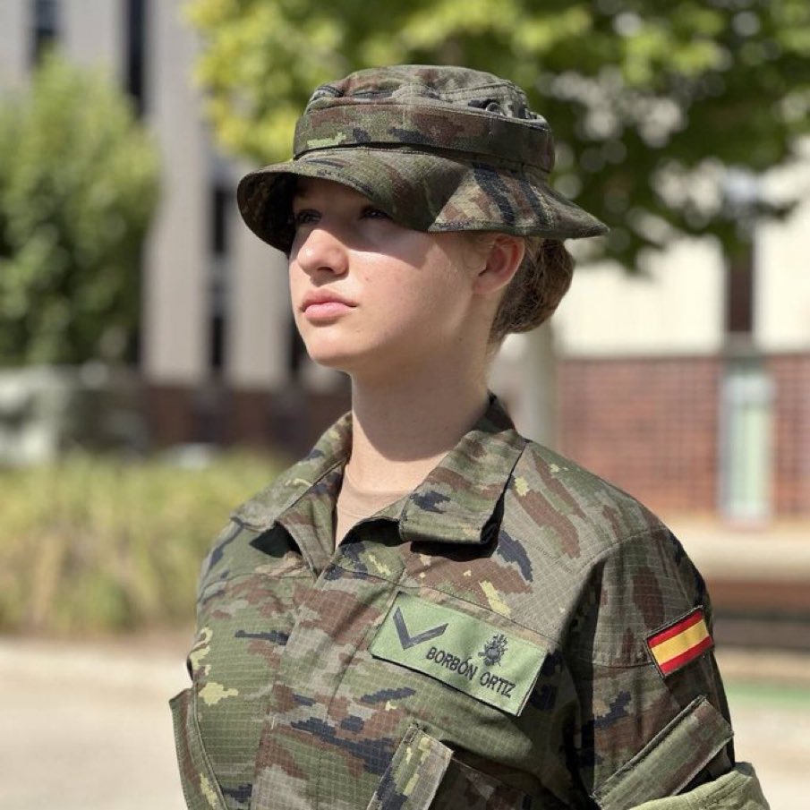 Sacrificio, preparación, honor, valores, responsabilidad, sentido del deber. Todo por España cadete Borbón… Me siento muy orgulloso de Dña. Leonor SAR la Princesa de Asturias!!!