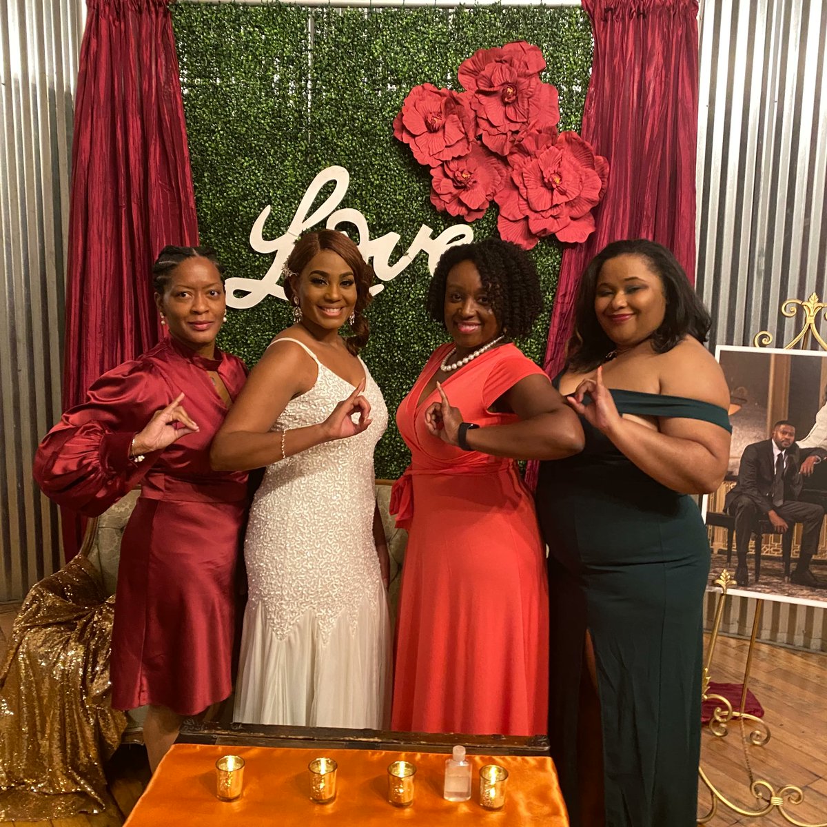 iamdrlassiter's tweet image. Happy birthday to my soror, line sister, road dog, concert buddy, and amazing woman, Tiffany! 

If she says she going to do something, she blows it out of the water. 

She is THAT GIRL. 

Have the most amazing day ... and ___ ____ ____. #IYKYK 

#linesisters #sistersforlife
