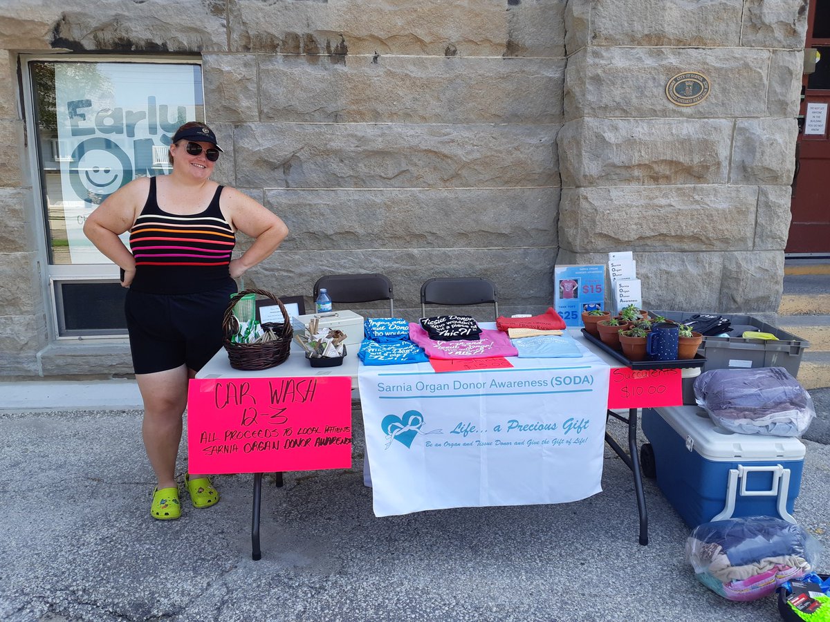 SarniaDonors's tweet photo. Car wash is open!
Donation to SODA 12-3 today at Lochiel Kiwanis Centre
#carwash #1saves8 #sarnia #SODA https://t.co/ZGWTVy5z2t