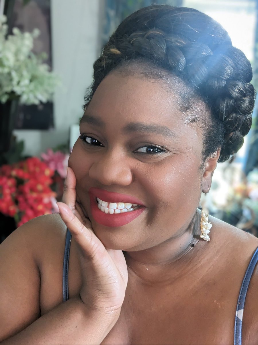 marcylaycelle's tweet image. Let's catch up and get into prep for our 12 hour unpaused event (date TBD)

Twitch.tv/marcylaycelle