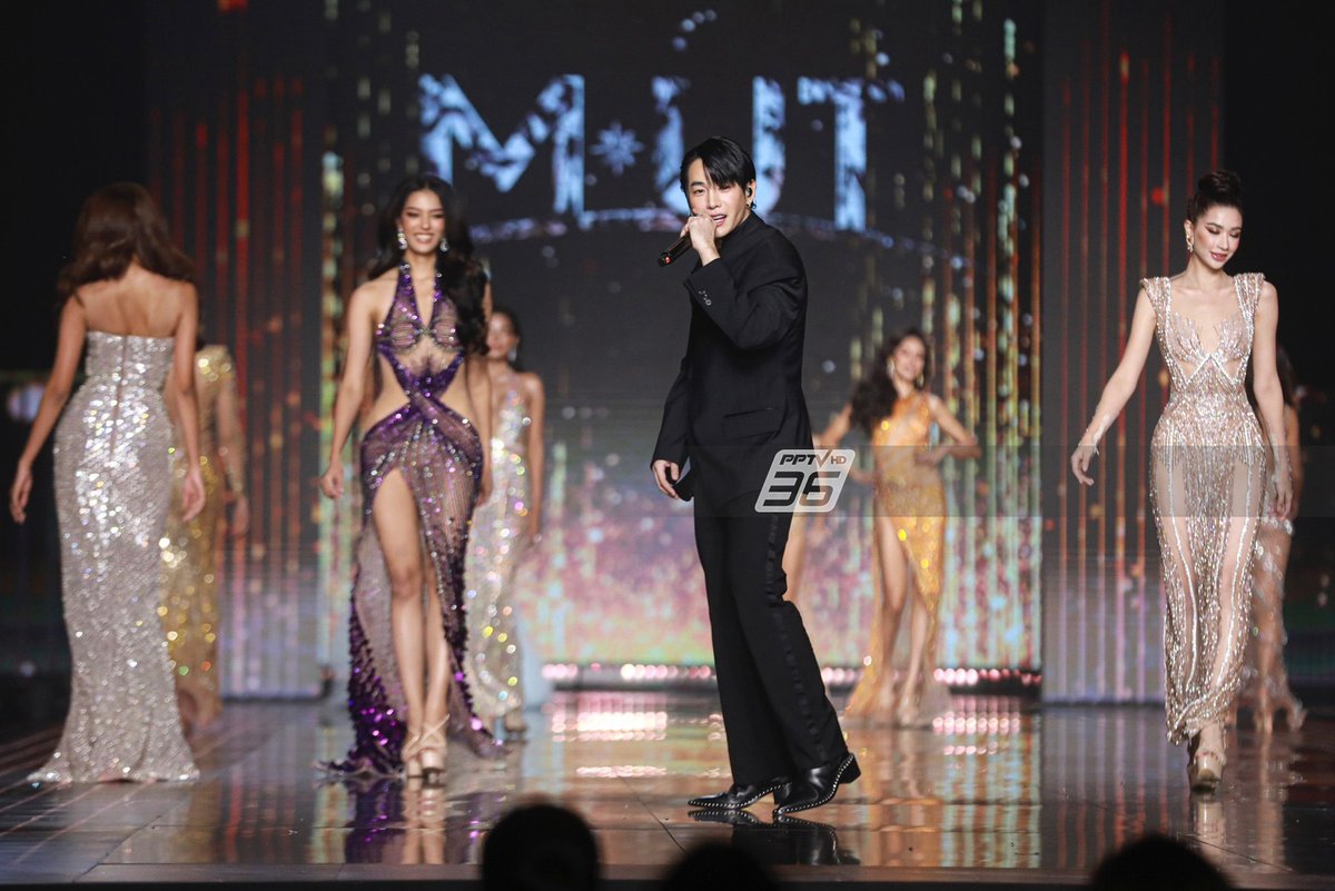 PPTVHD36's tweet photo. โชว์แบบจัดเต็มของ "เป๊ก - ผลิตโชค" หล่อมากมาย หล่อจับจิตจับใจ เนอะนุชเนอะ ☺️

#เป๊กผลิตโชค #Peckpalitchoke #PeckPalitxMUT2023 #PPTVHD36 https://t.co/y8U5U5PNDq
