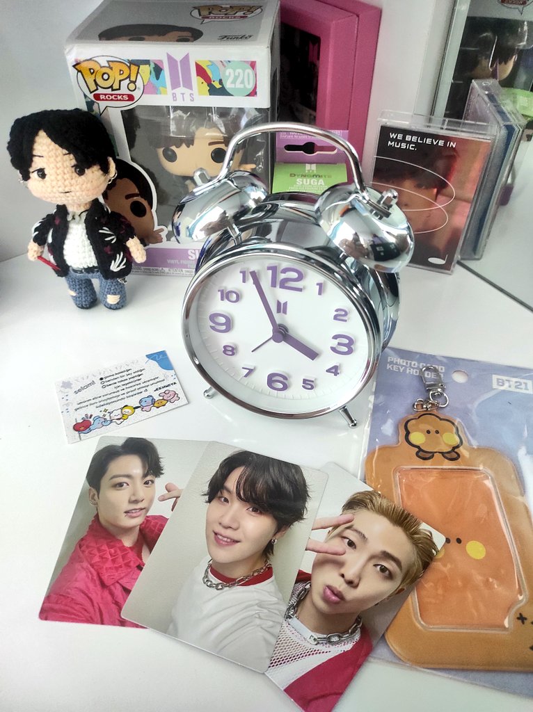 90sLove_BTS's tweet photo. Mailll....
Army mail
Sonunda kavuştum çok teşekkür ederim @ekhwita2 🫂🫶🏻💜
#armymail
#happymail
#merchbox9 https://t.co/GHWiQVUyjV