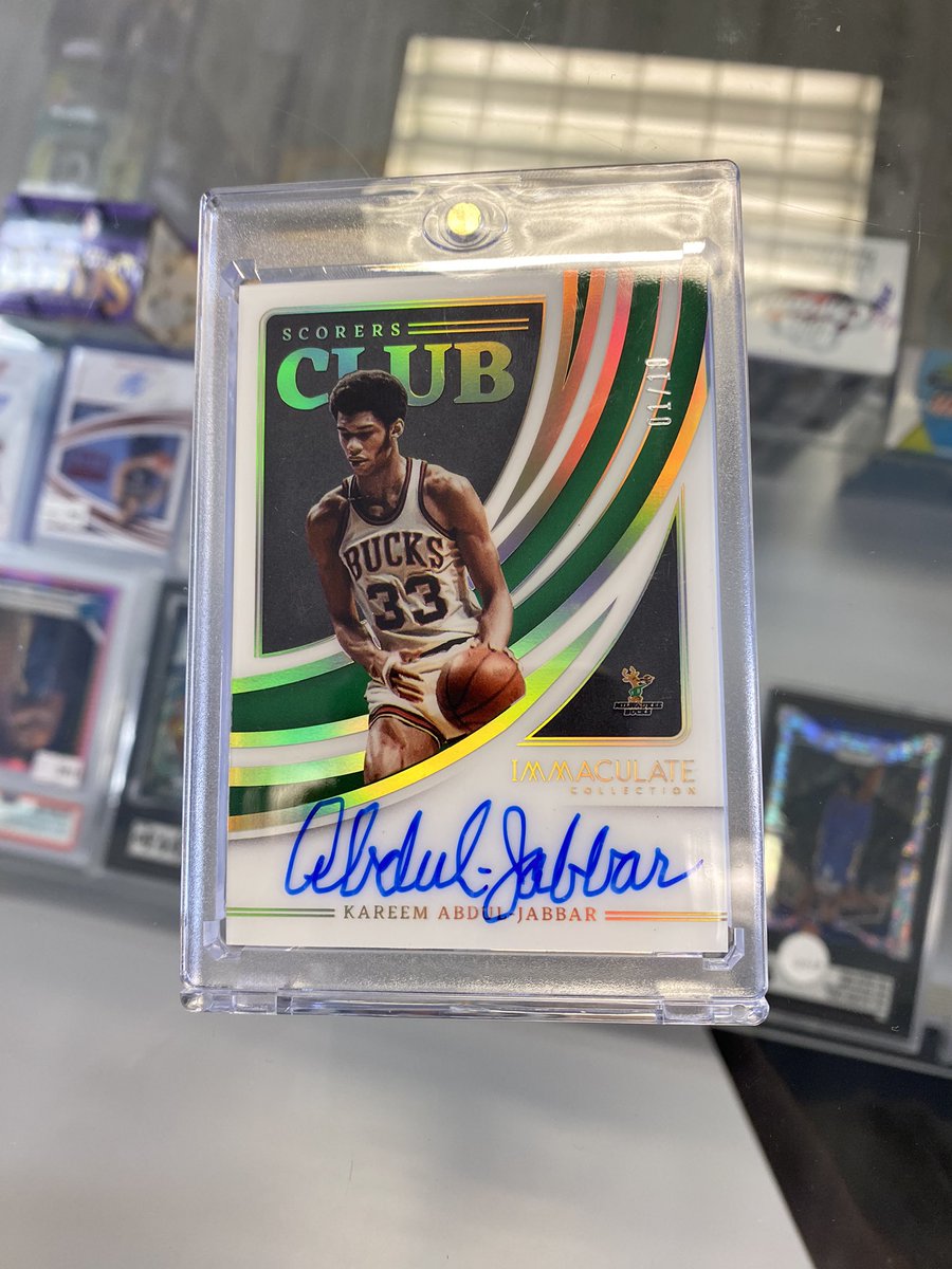 MichianaSC's tweet photo. Beautiful Kareem on card auto 1/10 🤘🏻🤘🏻

#whatnot #sportscards #singles #giveaways #michianasportscards #thehobby #footballcards #basketballcards #baseballcards #hobbybox #follow #supportsyourlocalhobbyshop https://t.co/edLeDWhnAm