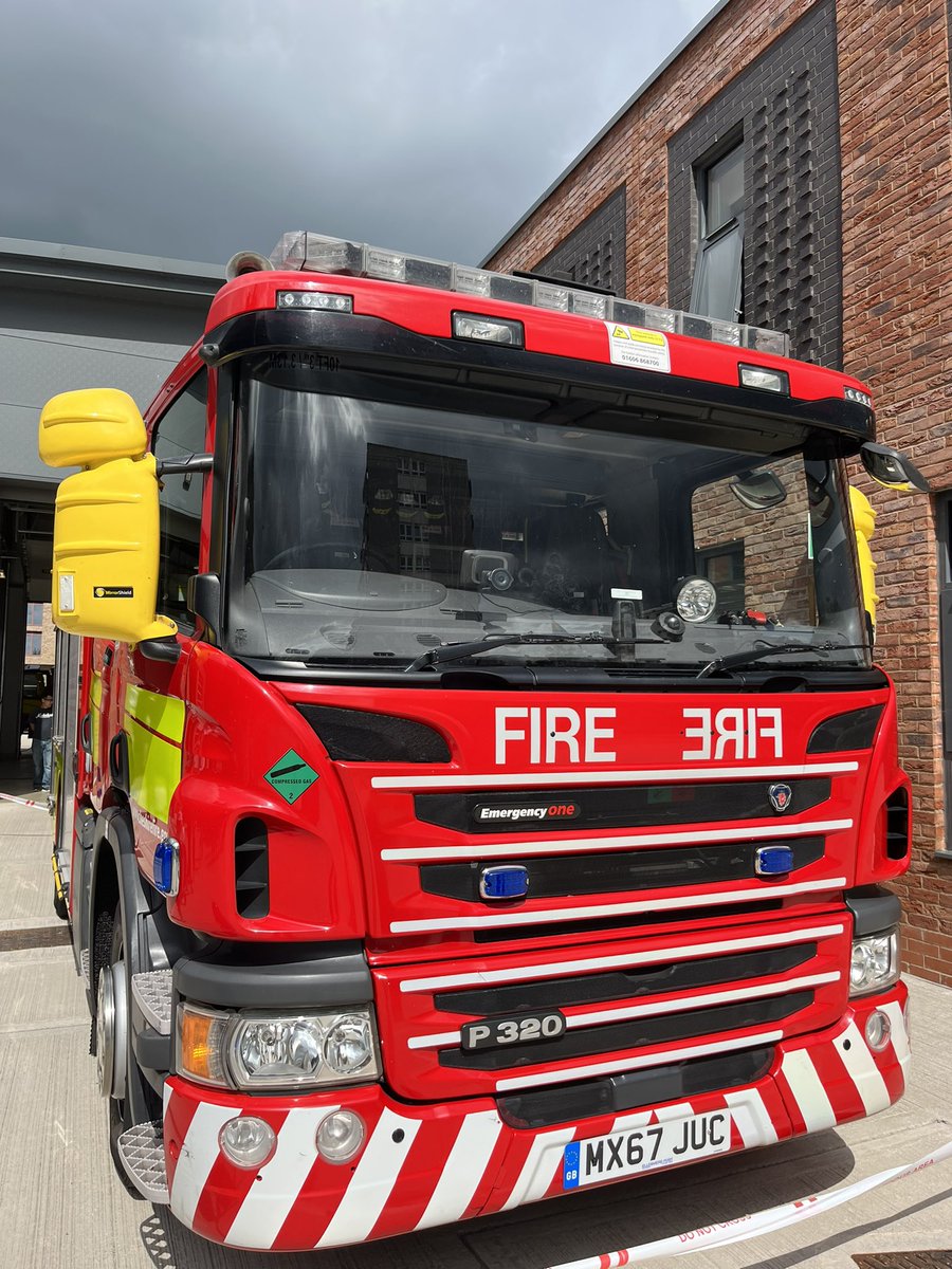 Really enjoyed the #Chester Fire Station Open Day today alongside @CllrRDaniels! Big thanks to our exceptional #Cheshire firefighters for their generous time today engaging with several hundred folks and for their brave and dedicated service!