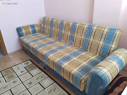 moneeytreess's tweet photo. my sofa https://t.co/q1muRI5Yzd