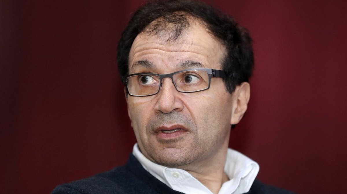 L'économiste Daniel Cohen, "immense pédagogue" et "grand chercheur", est mort
➡️ l.francetvinfo.fr/Lh1