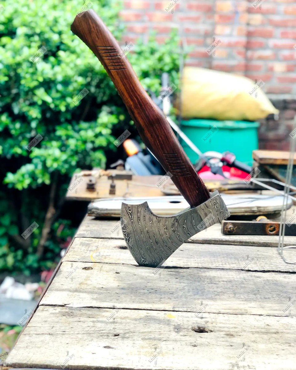 knifejoy25's tweet photo. Handmade Damascus steel AxE 🪓
If anyone is interested DM ME for more details
_______
knife.joy25@gmail.com
_______
 #gift #available #handmade #handforgeaxe #damascus #knifelover #axe https://t.co/VVXrCF7Nj6