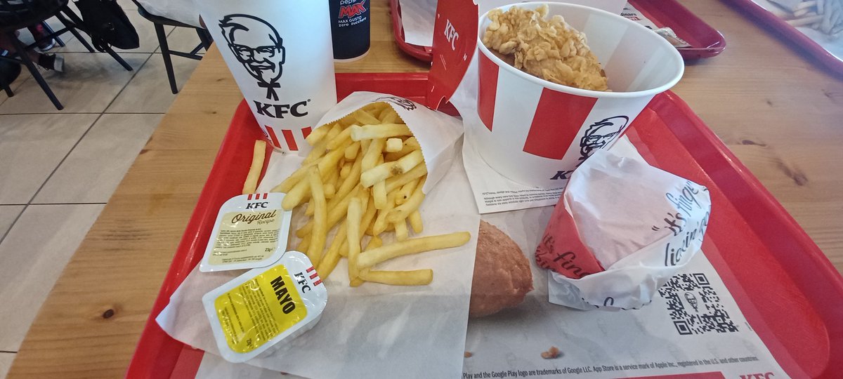 Captain Steve🇮🇹💙✈️ (comission open) tweet media