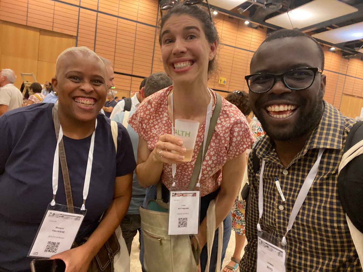 African Phytopathology Group tweet media