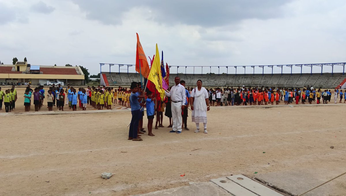 dhanuramtal's tweet photo. Dbrars hattikuni 814 our school got first place in kabaddi which was held on 18.8.2023 https://t.co/MM7BsCYoEg