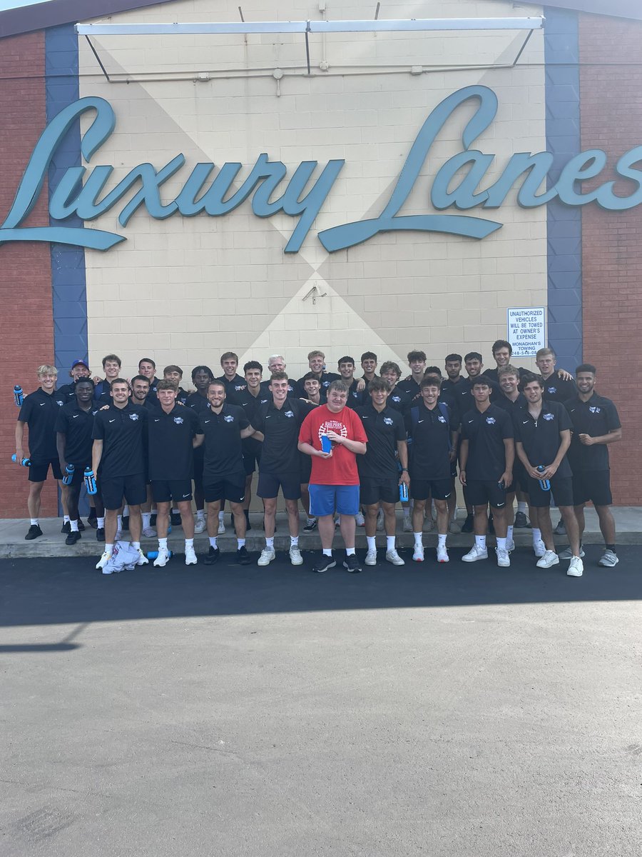 Sunday funday team bowling edition with our guy Adam!! 

Preseason ✅ Season 🔜

#detroitscollegeteam⚔️ #HLMSOC