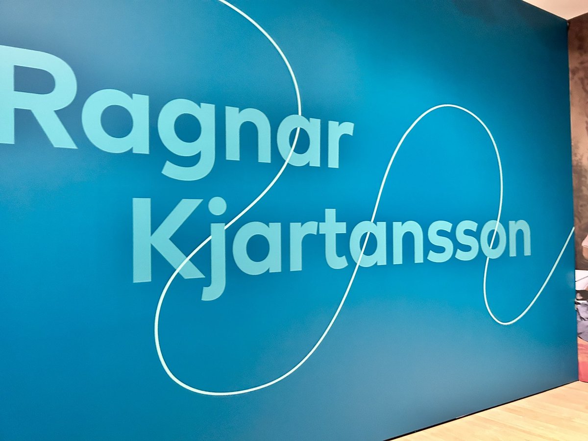 Máirtín Ó Muilleoir tweet media