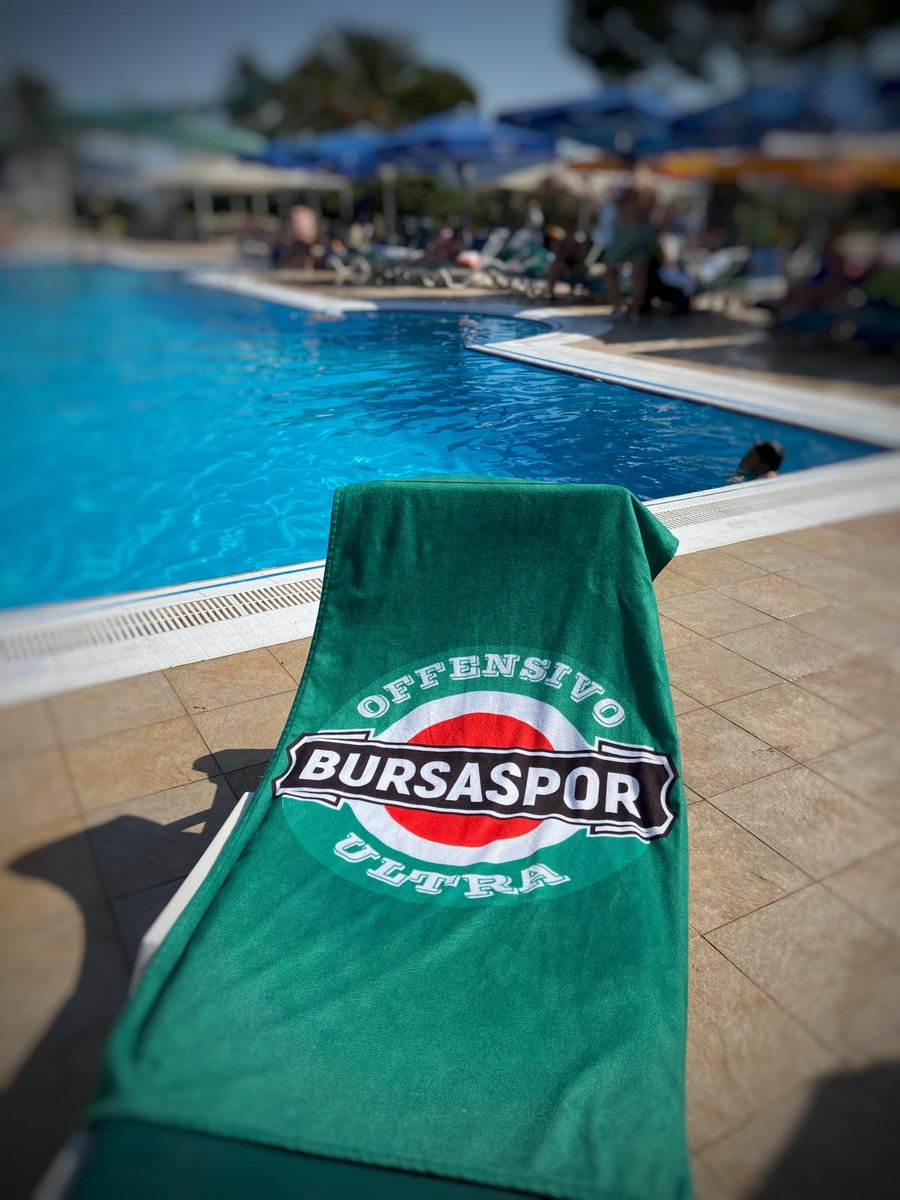 SmokyForestMW's tweet photo. Sizden gelenler...
@OffensivoUltra 

#bursa 
#bursaspor 
#teksas 
#Texas 
#ultras https://t.co/aFO6gZIpjt