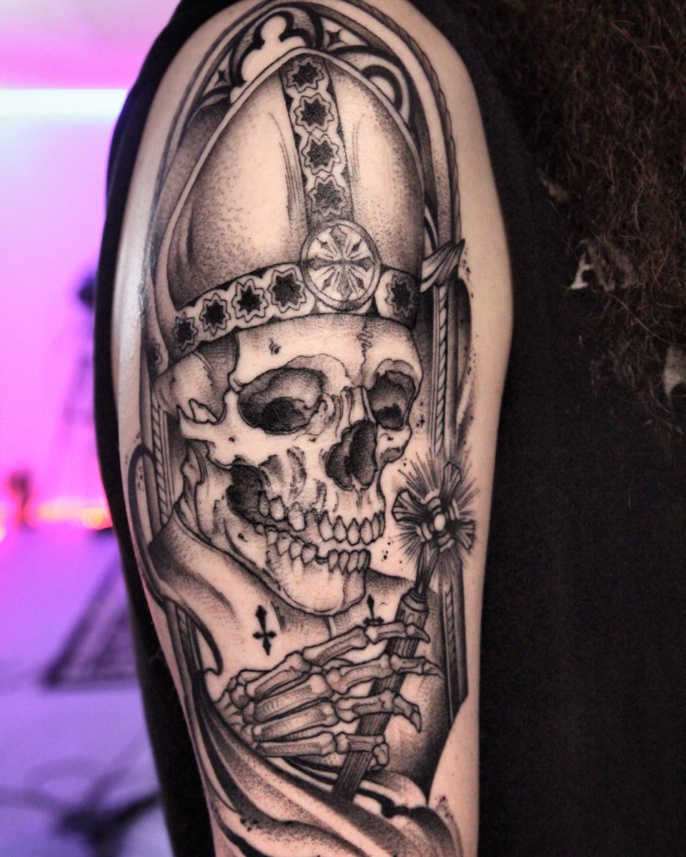 Finally started some ink on my right arm 😍🤘
Thank you so much Samantha Read!!
Ohhh Yurrrr