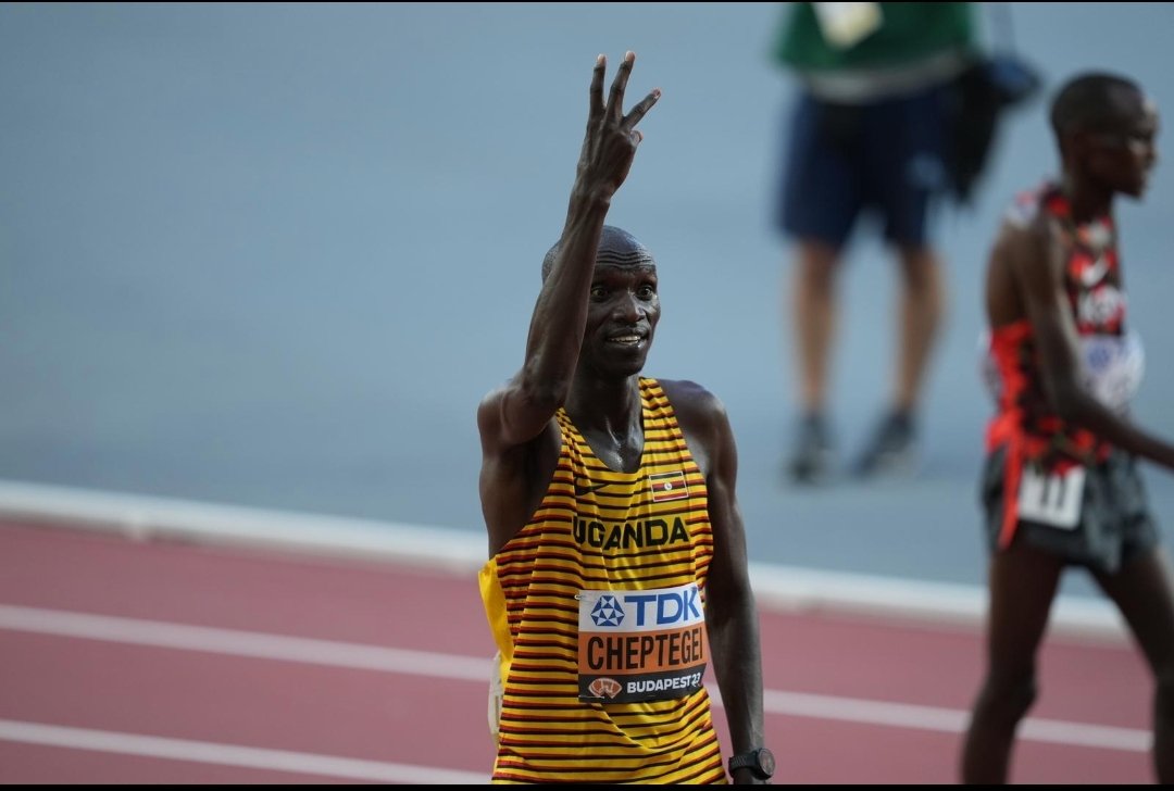 News247Ug's tweet photo. 🥇🏃♂️ Joshua Cheptegei does it again! Securing his third consecutive 10,000m GOLD.
#NEWS247 #SureWin247 https://t.co/K1UrsM2EzJ