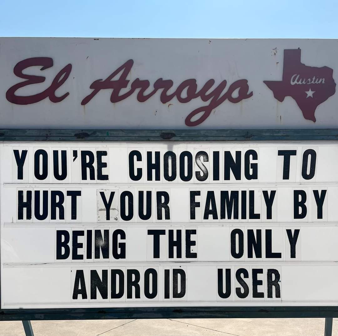 mrskavila's tweet photo. Me!! I'm not giving up my android 🤣😂
#android #notchanging https://t.co/K0ggw0SE9K