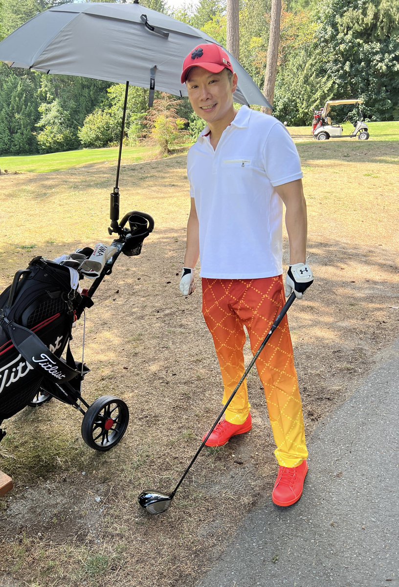 Lelandyyoung's tweet photo. Golf Tempo☀️🏌🏻️
#weekend #vancouvergolf #vanlife #golflife #sandpipergolfclub #lifestyle #sunrise #sunset #putting https://t.co/Y5BwDWWahi