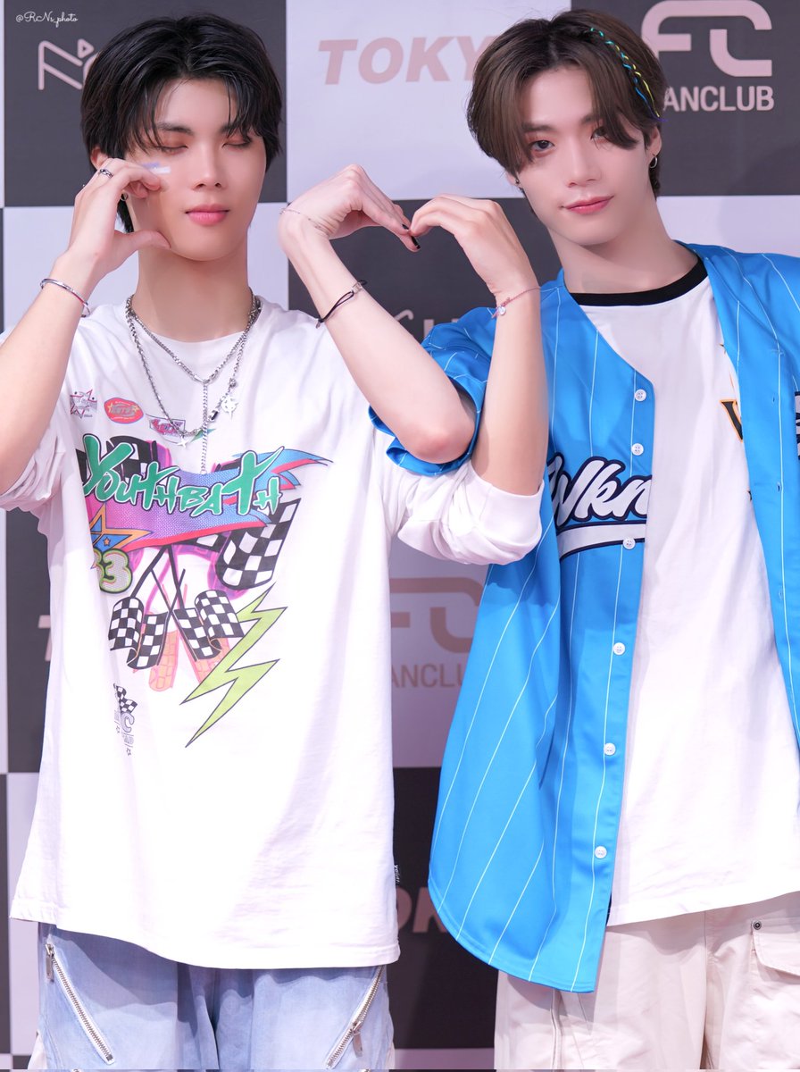 RNs_photo's tweet photo. 230820
BLITZERS SUMMER LIVE IN JAPAN ✦✧𝑺𝑻𝑨𝑹𝑻 𝑼𝑷 ✧✦ 
2部

📸PhotoTime 

#BLITZERS #블리처스 #ブリチャーズ #주한 #JUHAN #크리스 #CHRIS https://t.co/vuylaDDM6k