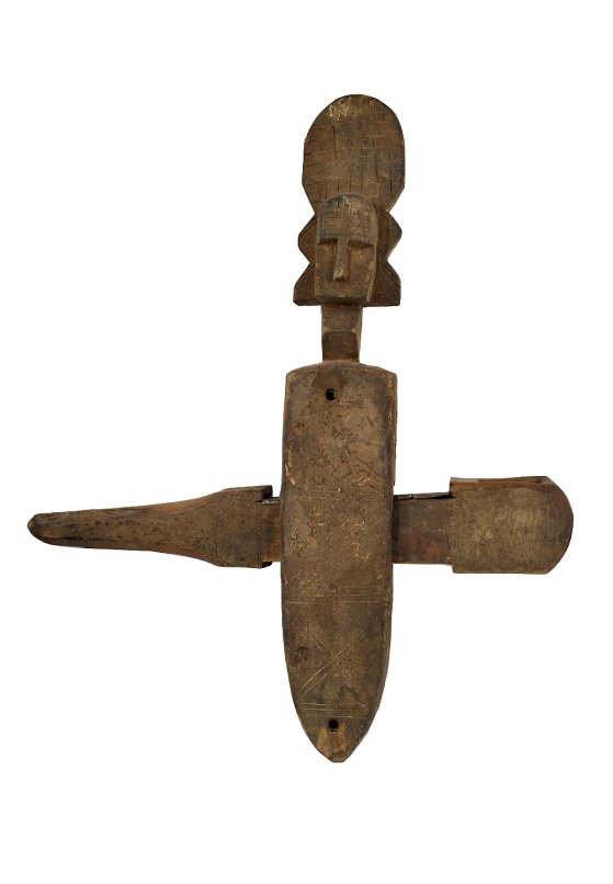 Dogon doors from Mali 🛖 
And Bamana door lock with symbolic figure

#vernaculararchitecture
#sudanosahelian
#sahelianarchitecture
#dogon
#bamana