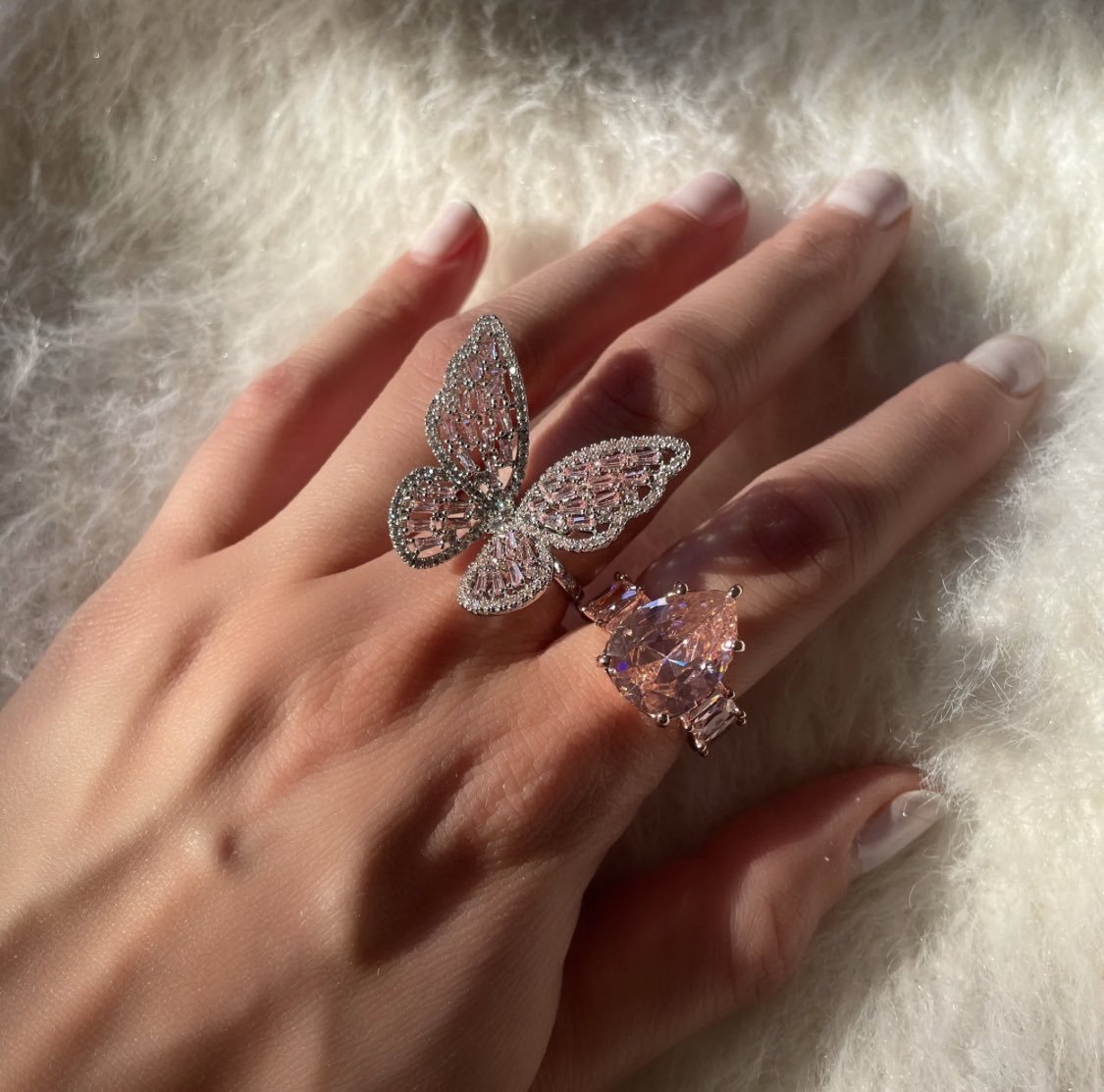 🦋 butterfly ring