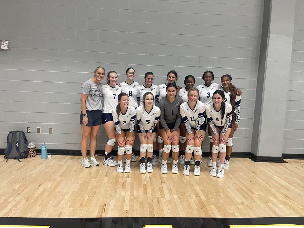 phsLadyCatVB's tweet photo. Ladycats went 4-1 this weekend finishing 3rd at the Mount Pleasant Tournament 🏐 #MakeItHappen https://t.co/rmnQAwbtBZ