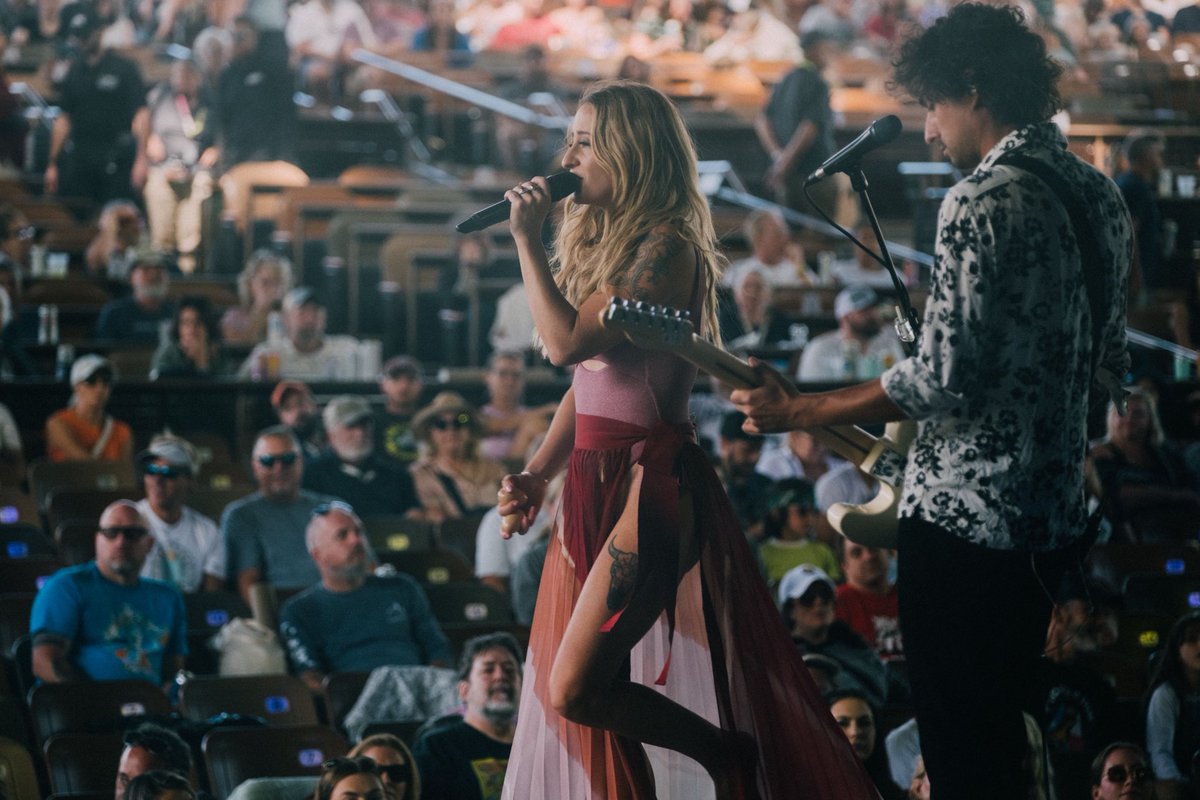 Margo Price tweet media