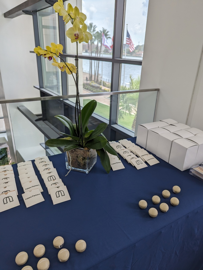 FuturePartners3's tweet photo. Come check out Future Partners' Wellness Lounge on the second floor of the convention center! #esto23 #futurepartners #travel https://t.co/rwYdIhEPpA