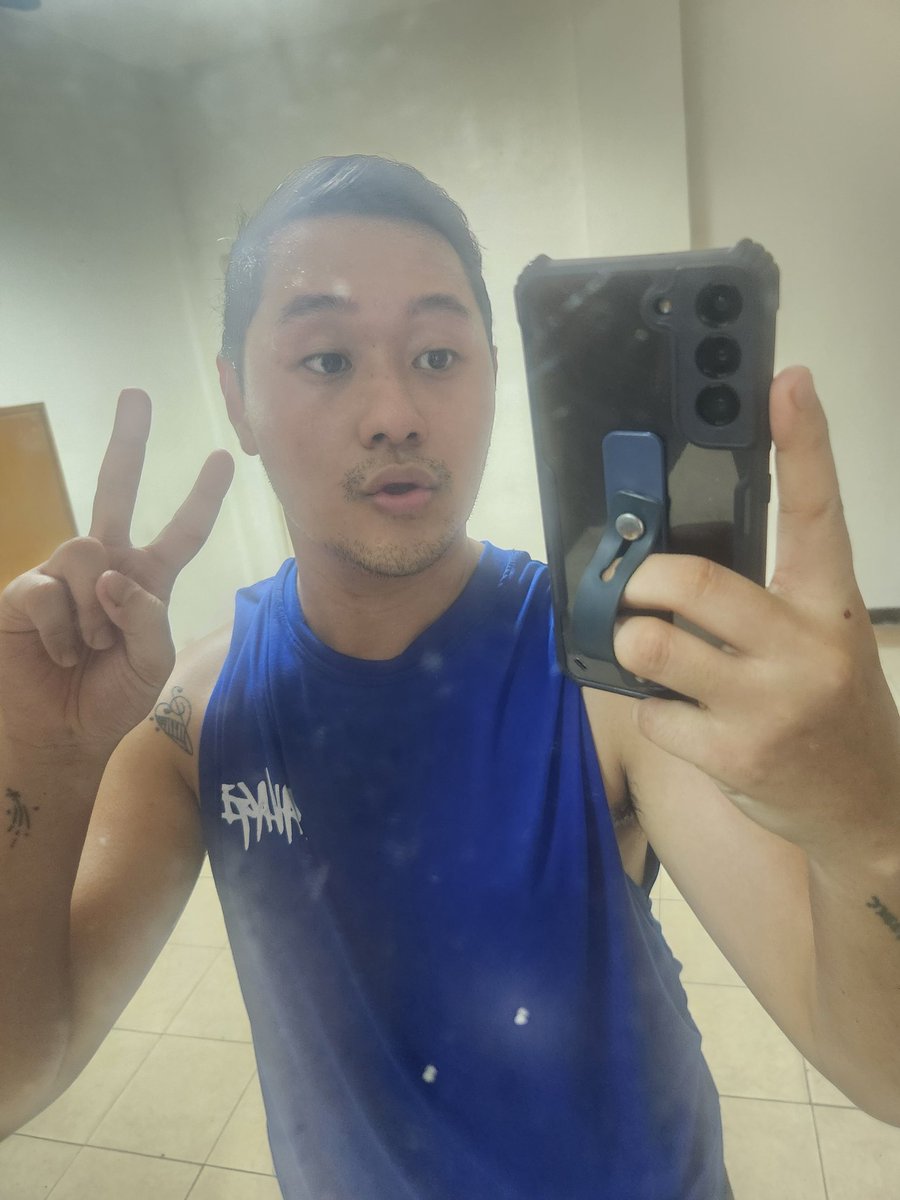 paoceeMD's tweet photo. Thank you, Atlantis BGC, for accommodating us! π
#TeamBading π§Έπ§Έπ§Έ
Also, mirror selfie! π
https://t.co/scBLVMxQVn