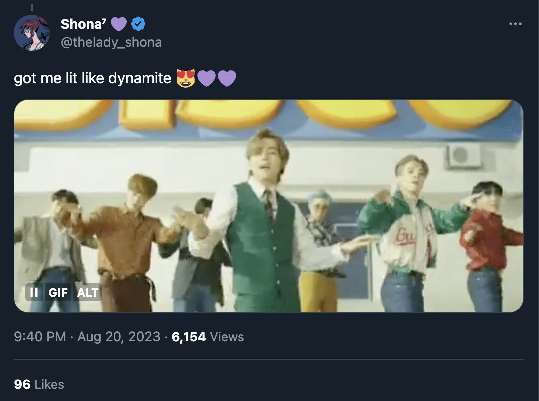 BluTICKS now adding tiny 7 and purple heart in their DN for engagement under Popbase twts.