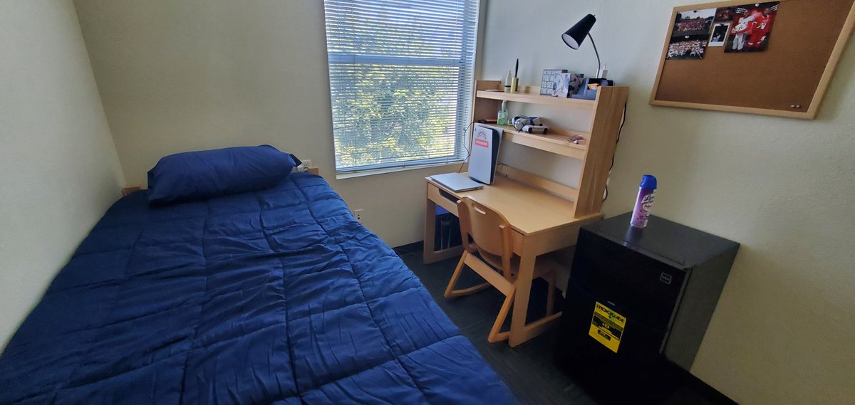 wcmhm1980's tweet photo. One of the proudest moments of my life as a parent, moved my son @mjmonroe06 into his dorm @csuf @FullertonTFXC. 
@ayalaxctrack @AyalaFootball @AyalaHSAthletic https://t.co/g5i7xoaScQ