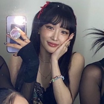 chungfolder's tweet photo. prettiest angel ever https://t.co/N4HF0nWD7I