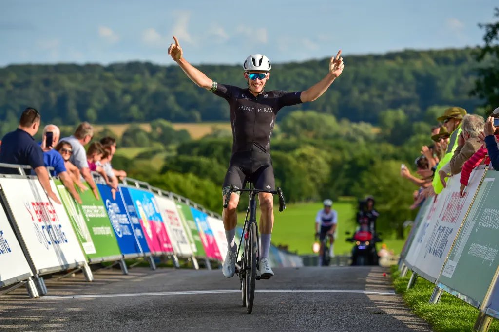 Saint Piran’s National Road Series stranglehold continued as Harry Birchill led in an unbelievable 1-2-3–4-5 for the team at the Ryedale Grasscrete Grand Prix. Report and results. 📸 @swpixtweets thebritishcontinental.co.uk/2023/08/20/202…