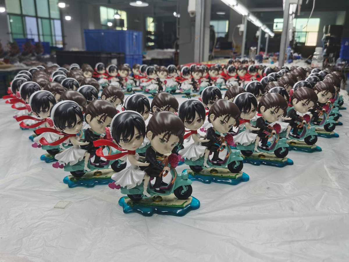 Typical_Scene's tweet image. Long time no update makes our fans worried. we will let you feel at ease from now on. motorbike eren and mikasa couple now ready for ship