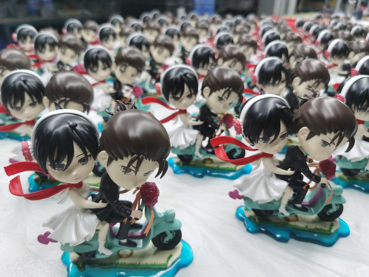 Typical_Scene's tweet image. Long time no update makes our fans worried. we will let you feel at ease from now on. motorbike eren and mikasa couple now ready for ship