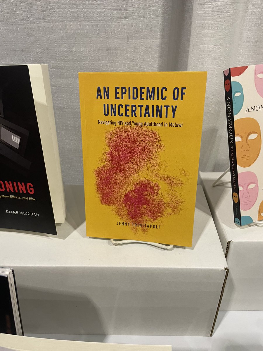 Important new book sighting! Come check out the latest by @JTrinitapoli An Epidemic of Uncertainty at the @UChicagoPress @ASAnews book table! @ASAMedSoc @SocDevelopment @ASApoliticalsoc #sociology #socaf #globalhealth @dadakim