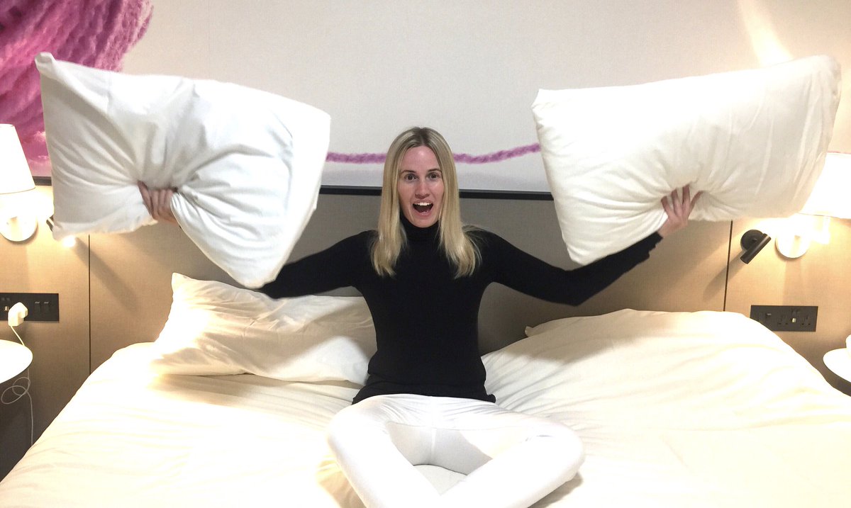 Lunabellarose_'s tweet image. #SleepWellFeelGood