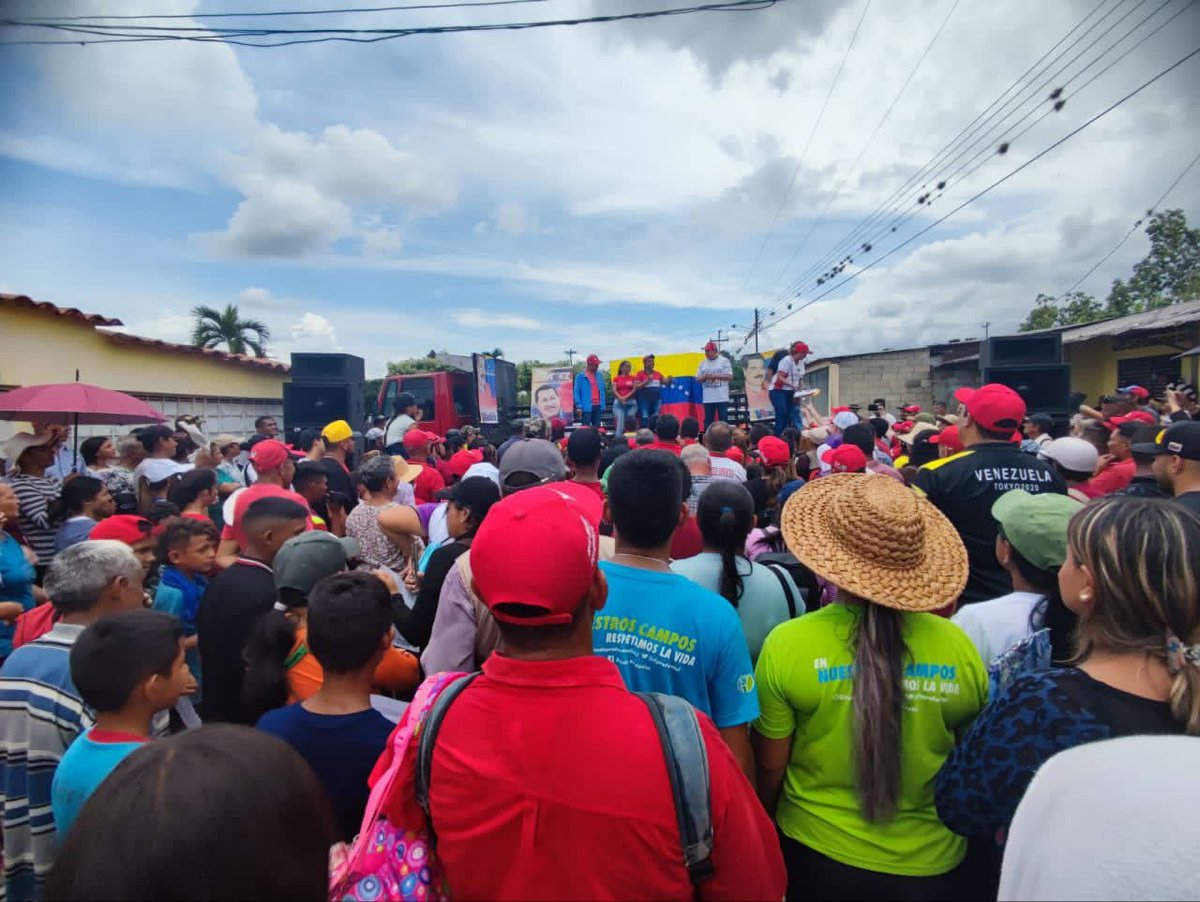 Nicolás Maduro tweet media