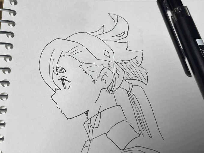 ノートに模写したスレッタ 