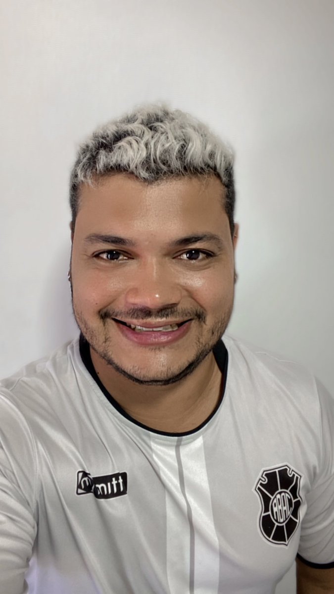 CarlosOliver92's tweet photo. @es_tve na torcida pelo BRANCÃO e pelo primo Pedro Henrique diretamente de MUCURI BAHIA!
#CopaESnaTVE https://t.co/qCA5pyNeNO