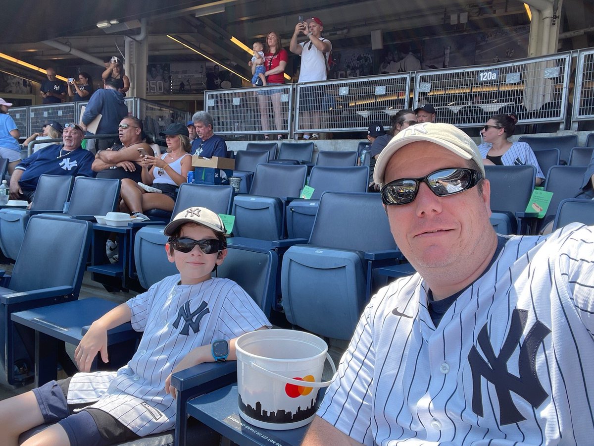 cchrone's tweet photo. @Yankees game today! https://t.co/S2kLupqmaV