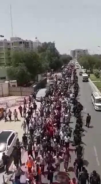 نريد حلول انيه لقضية الخريجين القدامى لا حلول مستقبليه... اعمارنا لاتتحمل التأجيل...
#الخريجون_مع_من_يكون_معهم
#جاهزون
#التعيين_مطلبنا
#الخريج_القديم_احق_بالتعيين
📌 رابطة الخريجين القدامى في العراق 🇮🇶 برئاسة الأستاذ نبراس الخزعلي
Q22