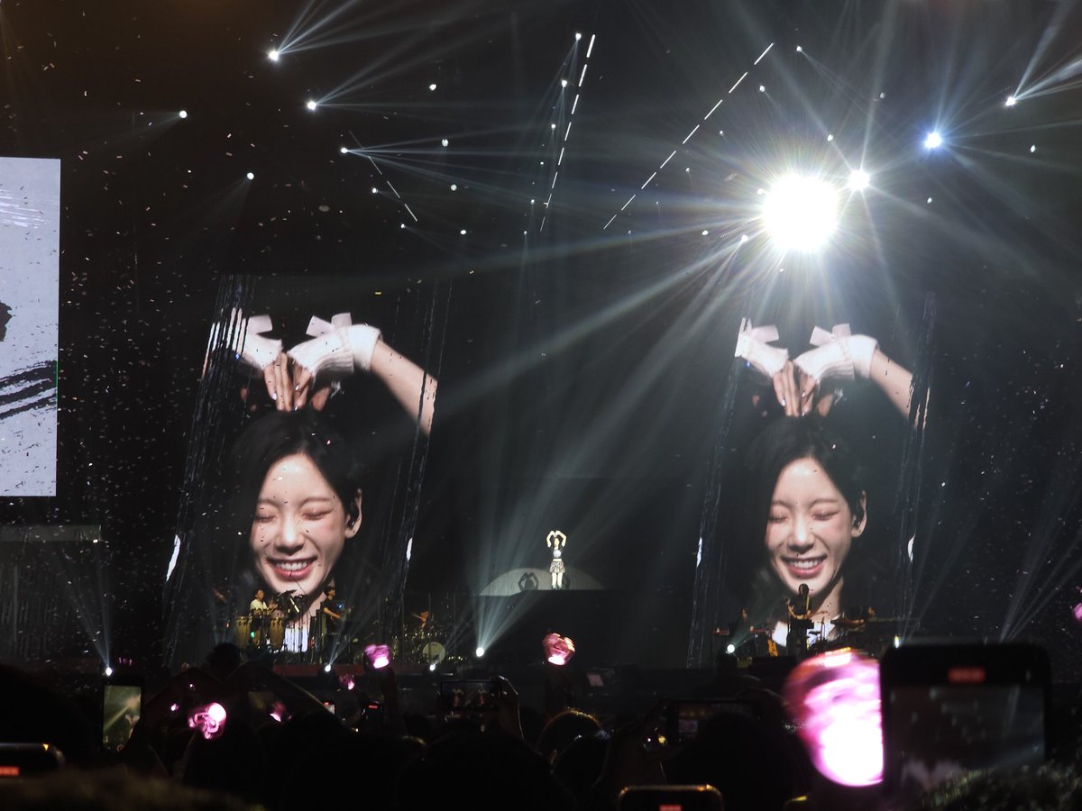 "SONEs, I Love You"
With that concludes the tour~
#TheODDOfLOVE_in_SINGAPORE