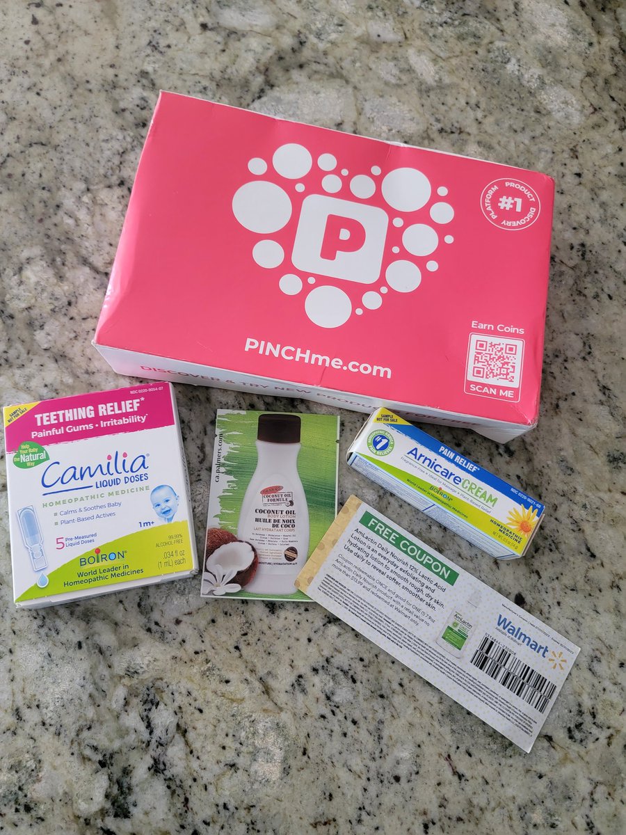 TemporaryWaffle's tweet image. Recent Pinch Me box arrived! Thanks @pinchme 💙
.
#pinchmefreesamples #pinchmebox #pinchermoments #freesamples #freebies #freesampling