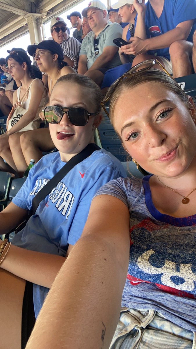 TAKIt7225's tweet photo. What a day for one last visit to Wrigley before the ship out to East Coast learning. https://t.co/Ok3AcCZblZ