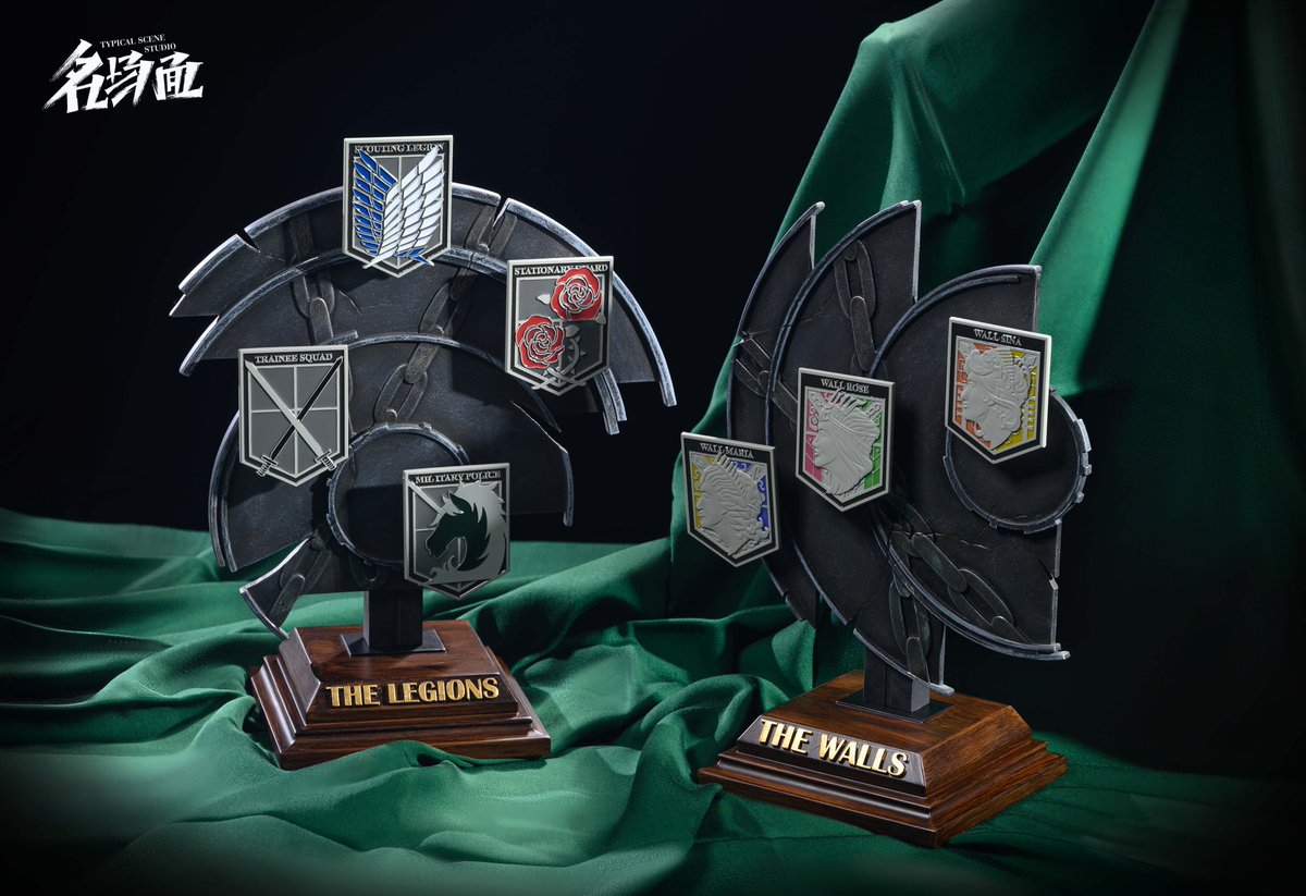 Typical_Scene's tweet image. we present to you our 8th product: 1/3 scale maneuver gear(metal blade), the walls and the regions metal badge . although it is not a character, but it's really a delicate piece of work!